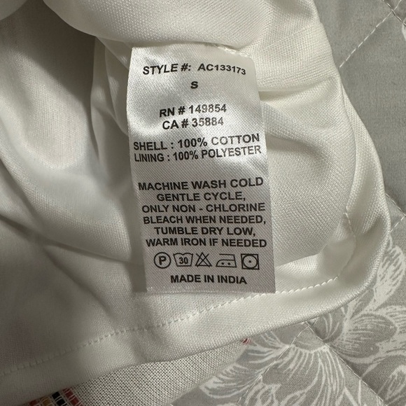 Sadie & Sage Overall Style Dress, Size Small (v) - Picture 9 of 9